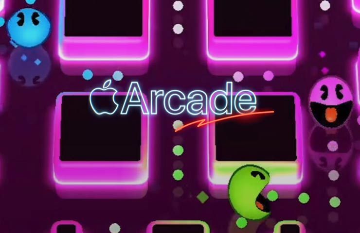 Apple Arcade - logo servizio con sfondo di pacman