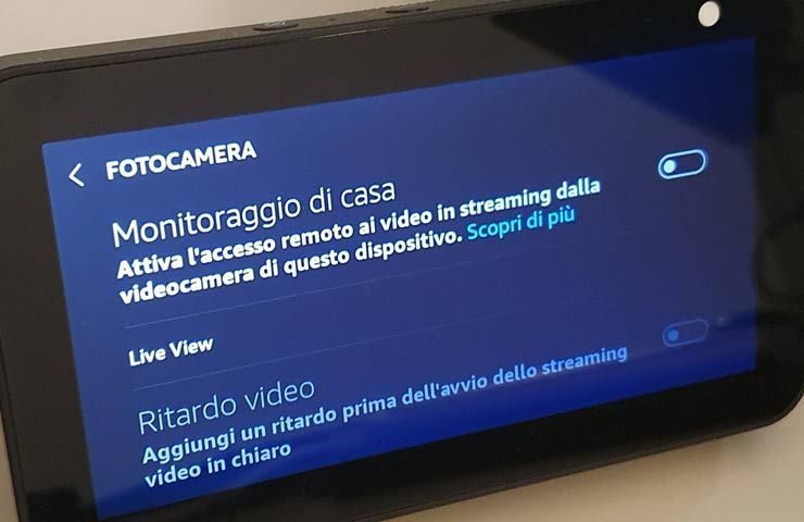 smart display Amazon - attivare 'Monitoraggio Casa'