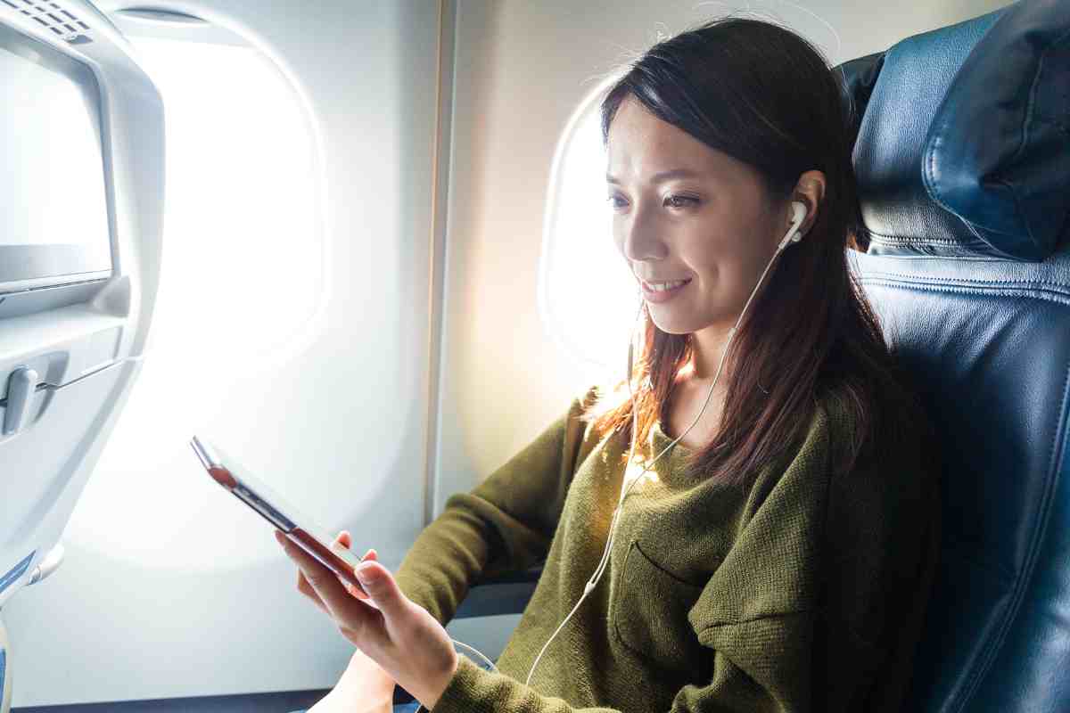 Usare il telefono in aereo