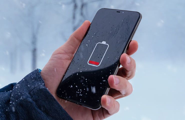 dispositivi elettronici smartphone batteria scarica freddo 