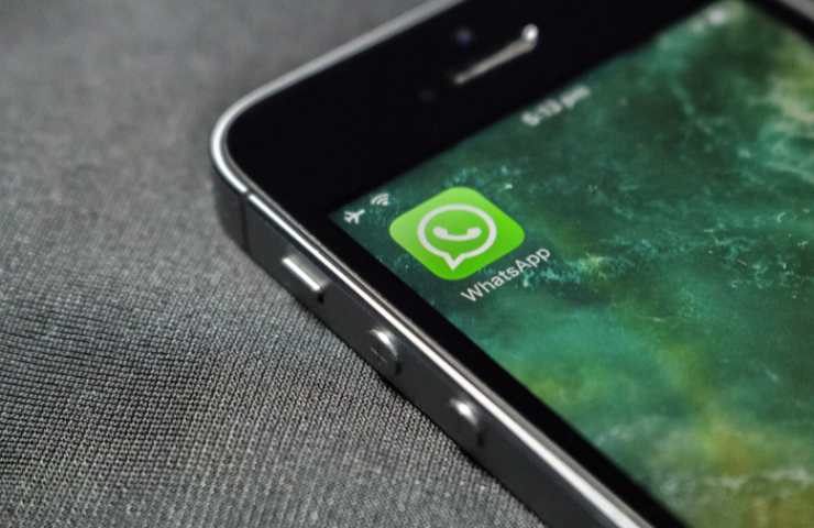 WhatsApp chat spiate come difendersi