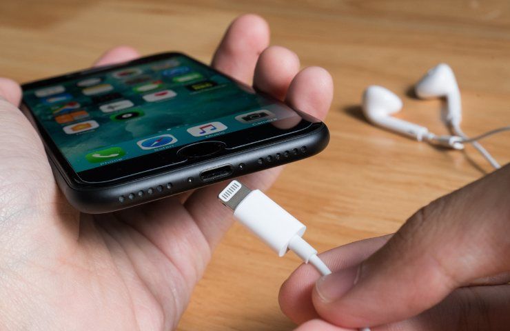 Come proteggere la batteria del tuo iPhone: la funzione che ti salva