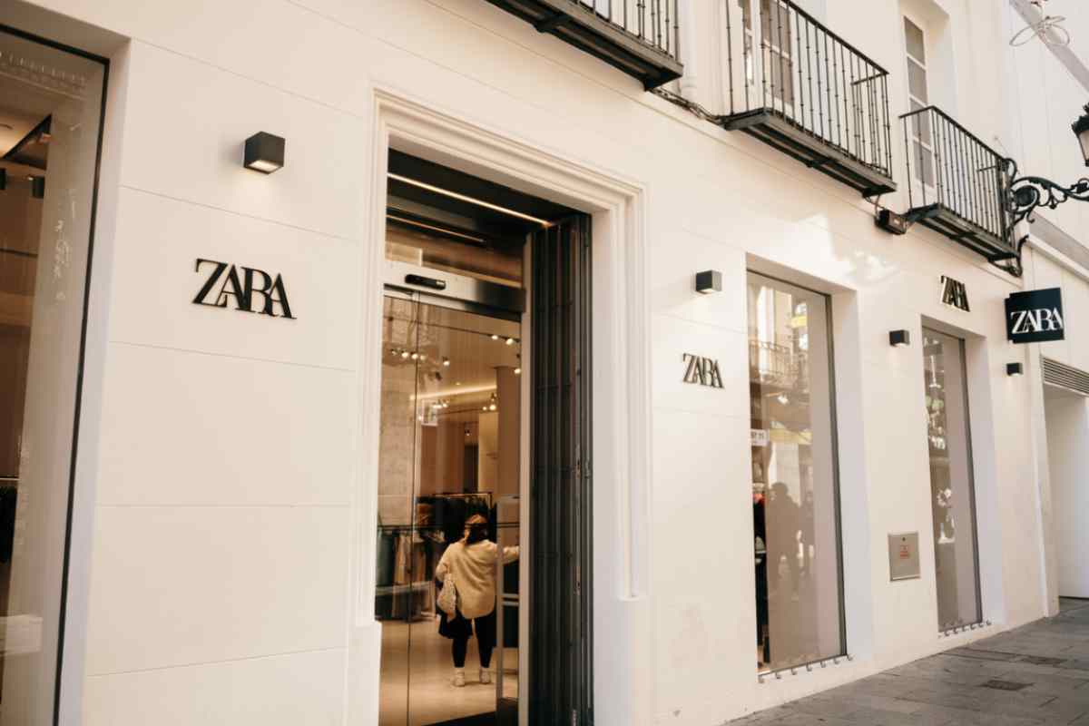 Non solo Zara: la scelta degli utenti sui profumi low cost per l'estate 2024