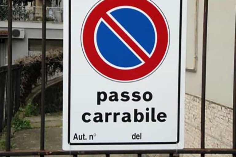 Si Pu Parcheggiare Davanti Ad Un Cancello Senza Passo Carrabile Cosa Prevede La Legge