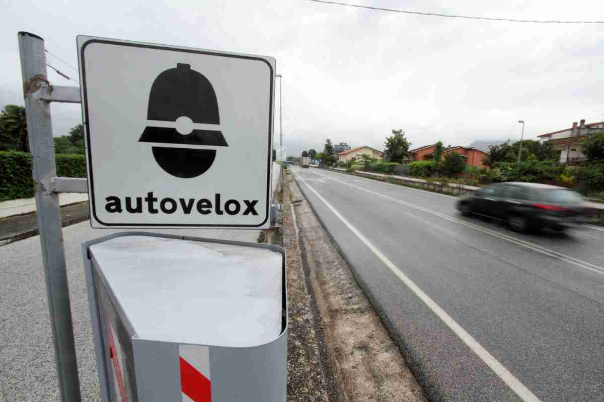 Autovelox non omologato evitare multa