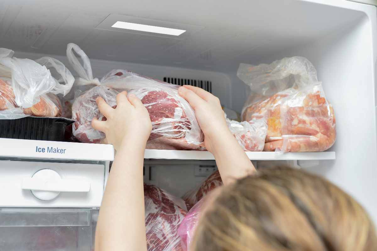 Quanto tempo dura la carne nel freezer? Mai andare oltre questa soglia