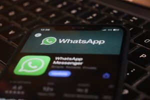 WhatsApp, come disattivare gli aggiornamenti dallo smartphone