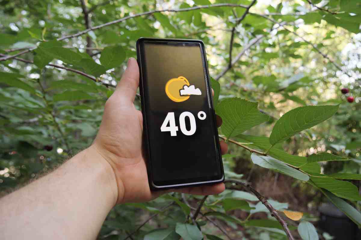 Emergenza caldo, anche lo smartphone è a rischio: ecco perché