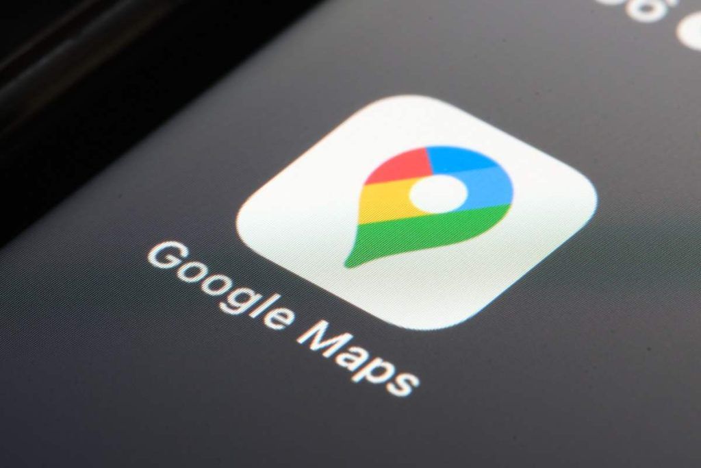 Google Maps, arriva la nuova funzione che ti evita multe salatissime