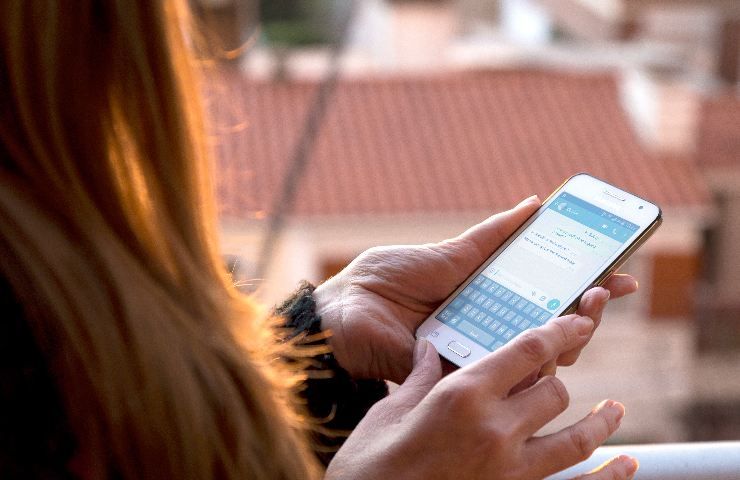 WhatsApp, il trucco per usare la chat anche senza connessione Internet